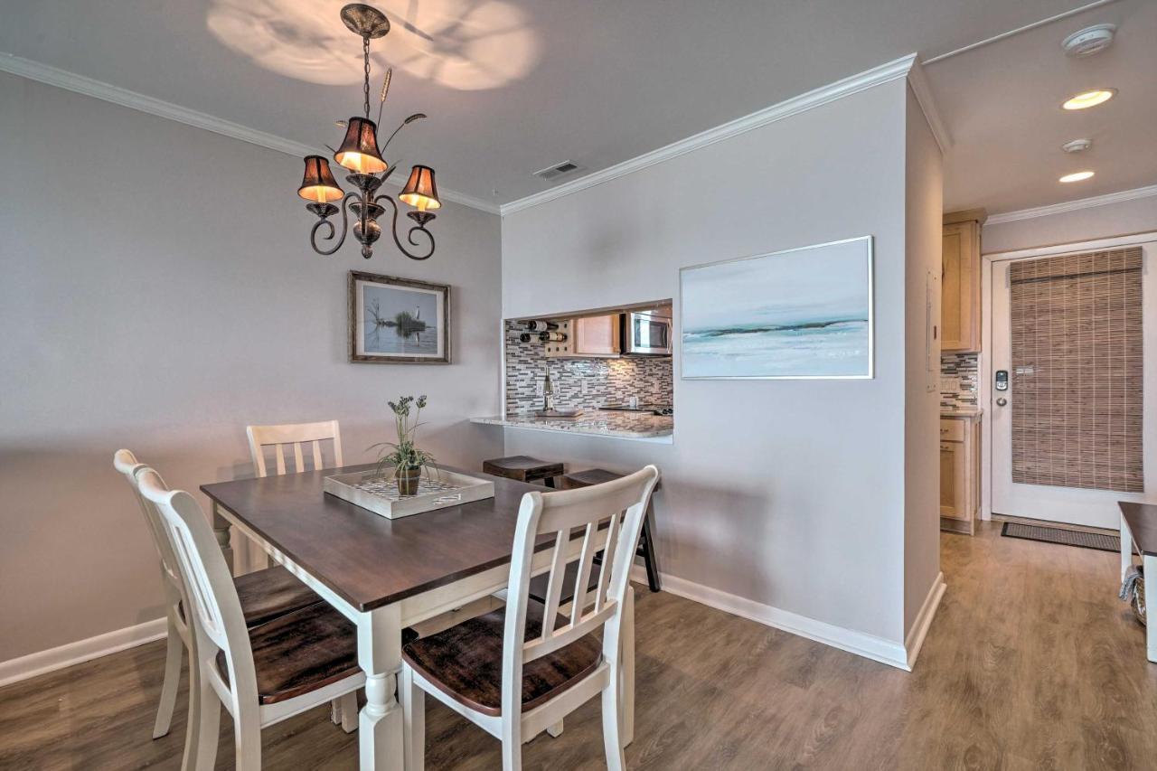 Beachfront Condo With Unobstructed Ocean Views! Oak Island Exterior foto